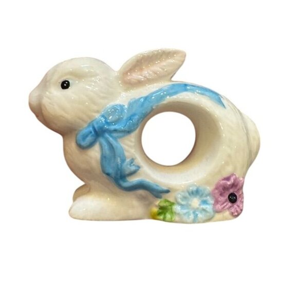Set Of 4 Ceramic Bunny Napkin Rings With Pastel Bows & Floral Accents Spring/Eas - Picture 5 of 8